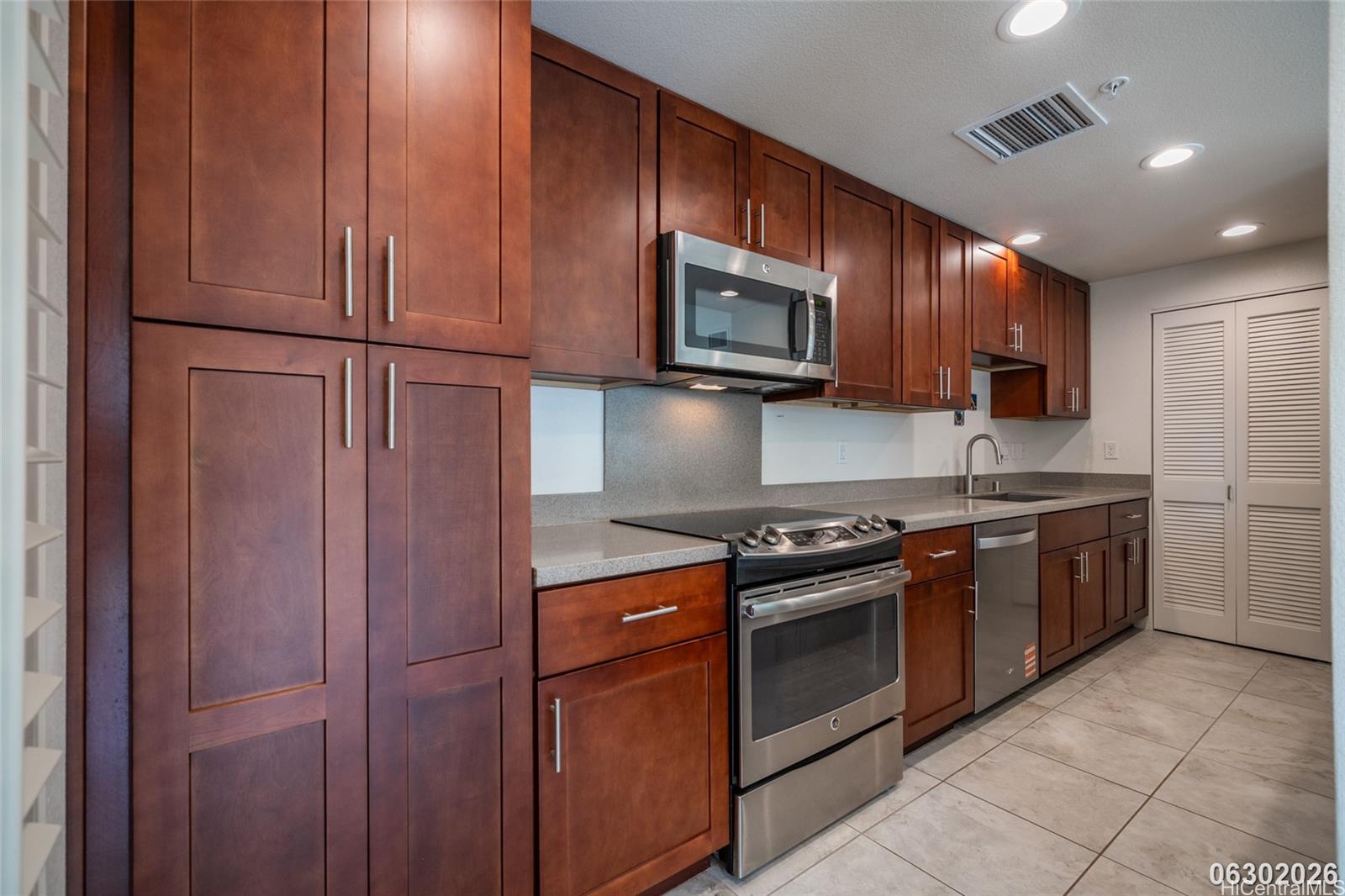 361 Kailua Road, Unit 8104 Kailua, HI 96734 - Photo 13 of 25