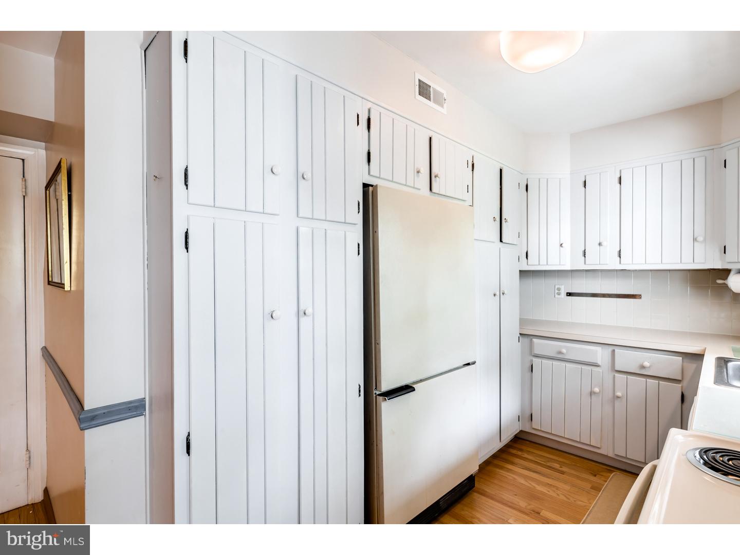 614 Wayne Avenue Haddonfield, NJ 08033 - Photo 8 of 25 Gallery Image 8
