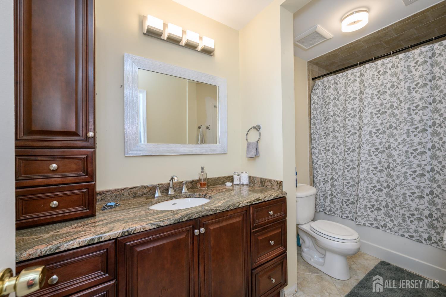 79 Sage Court Bedminster, NJ 07921 - Photo 19 of 25