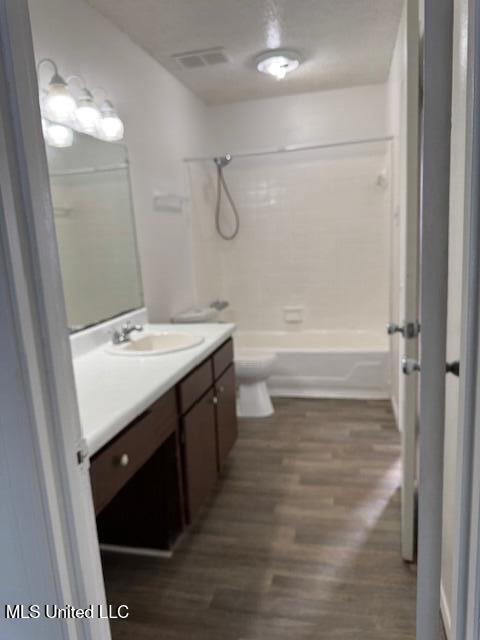 2823 Bienville Boulevard Ocean Springs, MS 39564 - Photo 18 of 19 thumbnail_IMG_8763