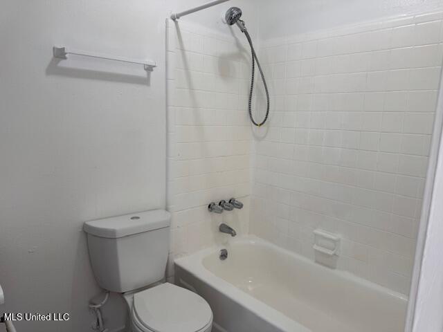 2823 Bienville Boulevard Ocean Springs, MS 39564 - Photo 19 of 19 thumbnail_IMG_8760