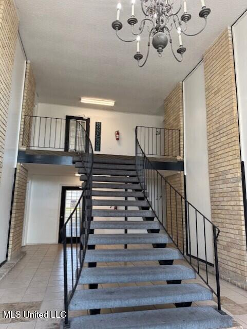 2823 Bienville Boulevard Ocean Springs, MS 39564 - Photo 3 of 19 thumbnail_IMG_8734