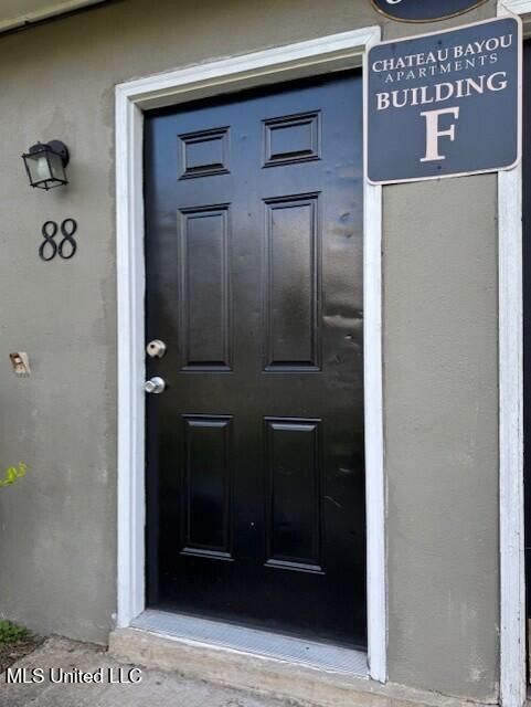 2823 Bienville Boulevard Ocean Springs, MS 39564 - Photo 8 of 19 thumbnail_IMG_8751