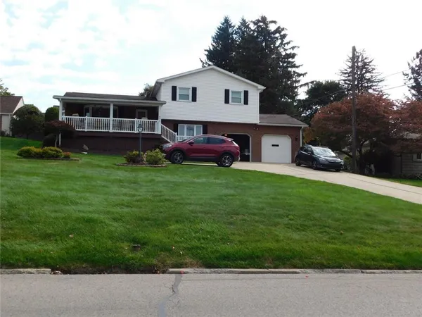 $309,900 | 571 South 7th Street, Sharpsville, PA 16150