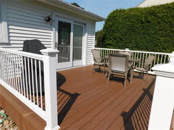 $309,900 | 571 South 7th Street, Sharpsville, PA 16150