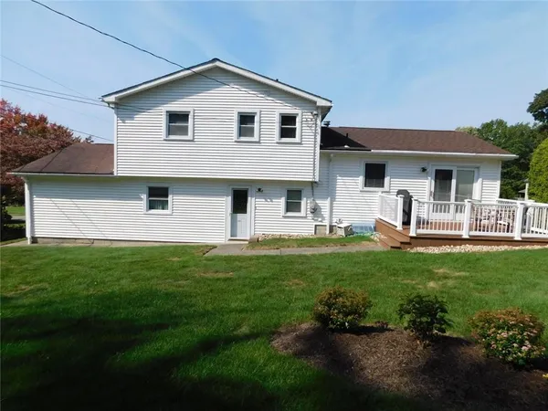 $309,900 | 571 South 7th Street, Sharpsville, PA 16150