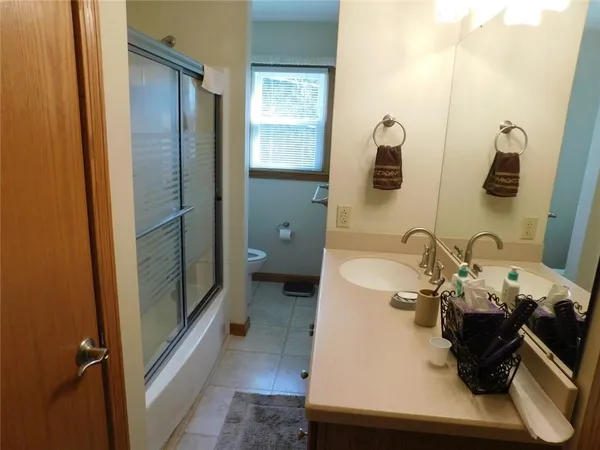 $309,900 | 571 South 7th Street, Sharpsville, PA 16150