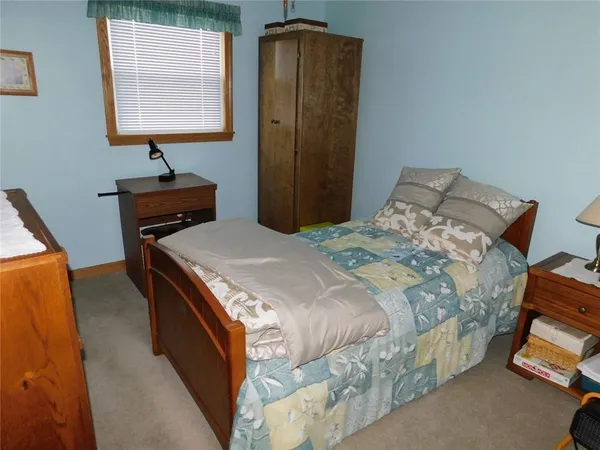$309,900 | 571 South 7th Street, Sharpsville, PA 16150