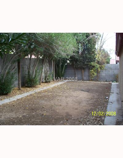 5500 Liverpool Road Las Vegas, NV 89107 - Photo 6 of 7 Exterior Back.