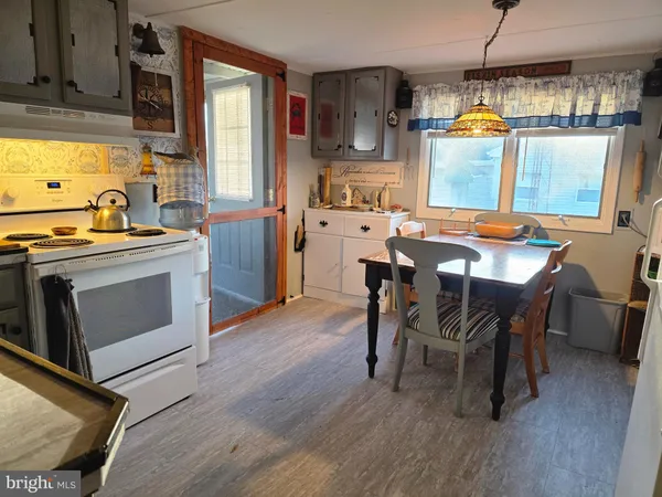 $189,900 | 21 Vassar Avenue, Fortescue, NJ 08321