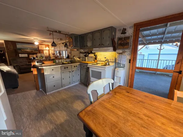 $189,900 | 21 Vassar Avenue, Fortescue, NJ 08321