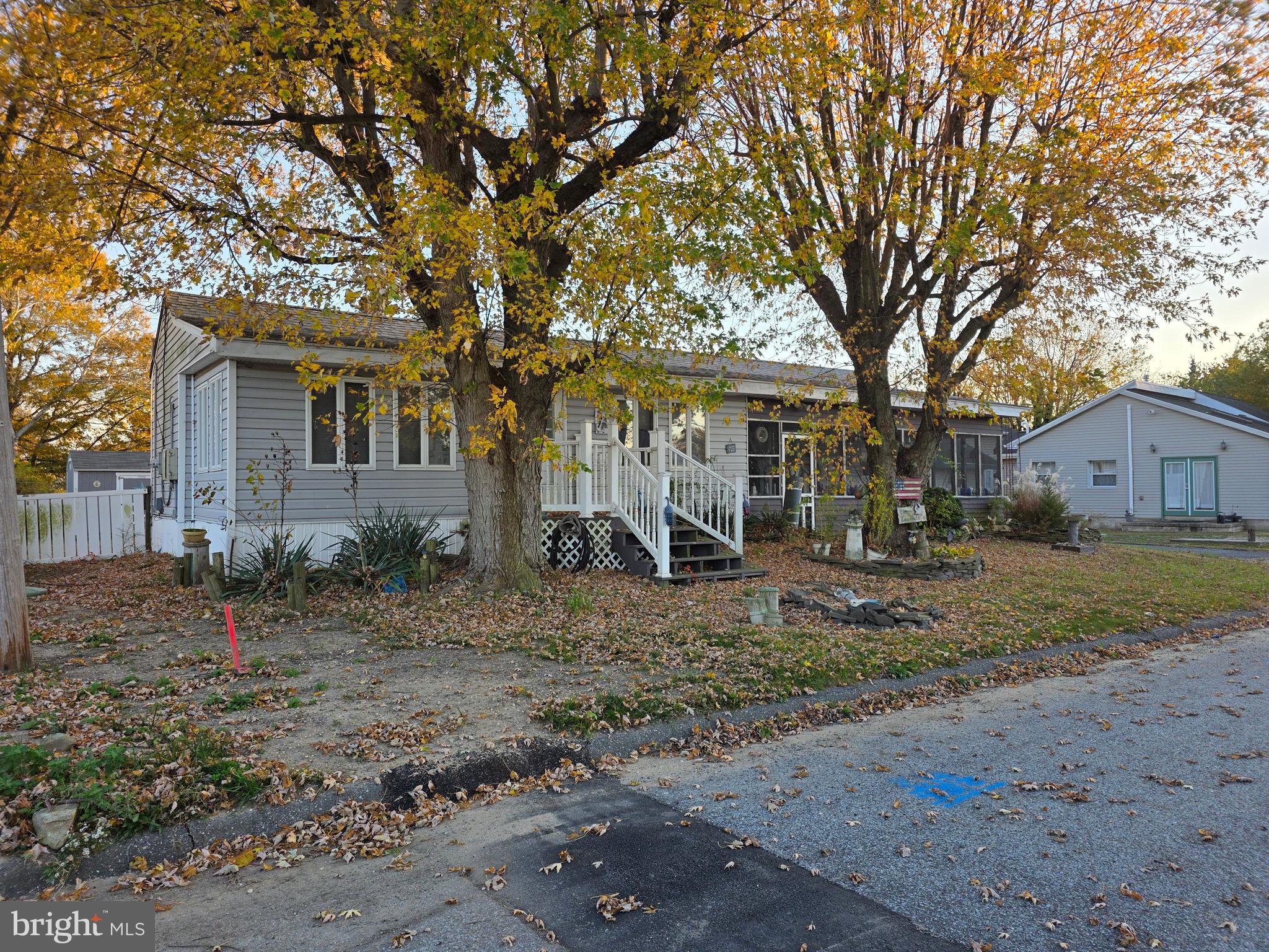 21 Vassar Avenue Fortescue, NJ 08321 - Photo 3 of 44 a view of a house with a yard