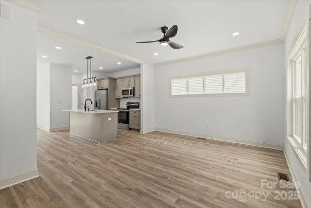 $269,900 | 431 West Norment Avenue, Gastonia, NC 28052