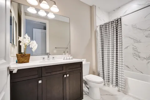 $1,639,000 | 11965 South Baypoint Circle, Parkland, FL 33076