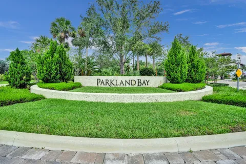 $1,639,000 | 11965 South Baypoint Circle, Parkland, FL 33076