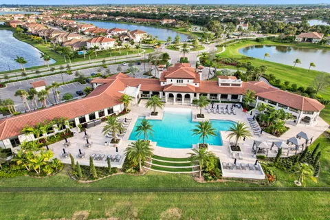 $1,639,000 | 11965 South Baypoint Circle, Parkland, FL 33076
