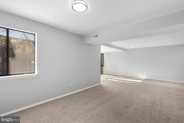 $225,000 | 19104 Mills Choice Road, Unit 3, Montgomery Village, MD 20886