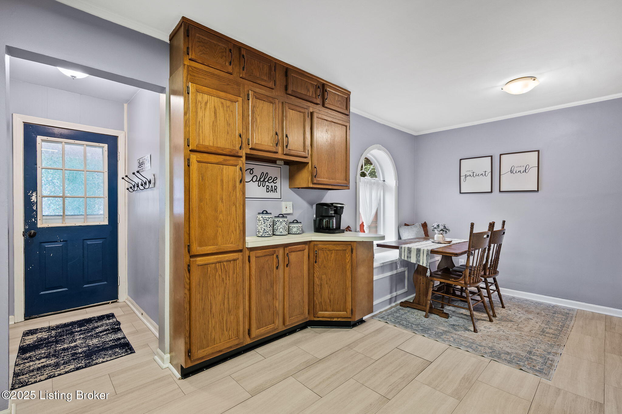 8433 Chase Road Louisville, KY 40258 - Photo 13 of 33 15-web-or-mls-8433-chase-rd