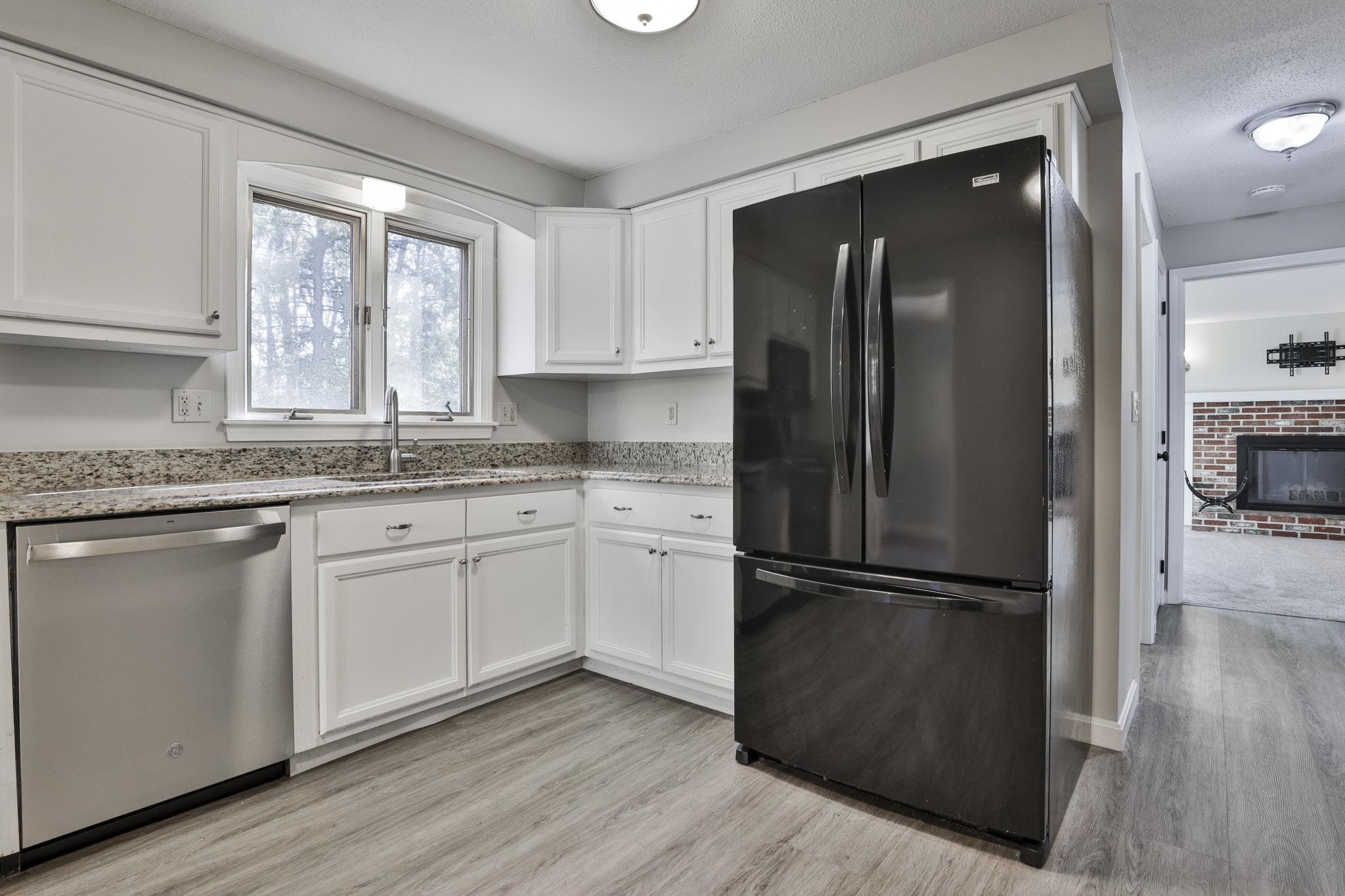 13 Cider Lane Nashua, NH 03063 - Photo 18 of 48