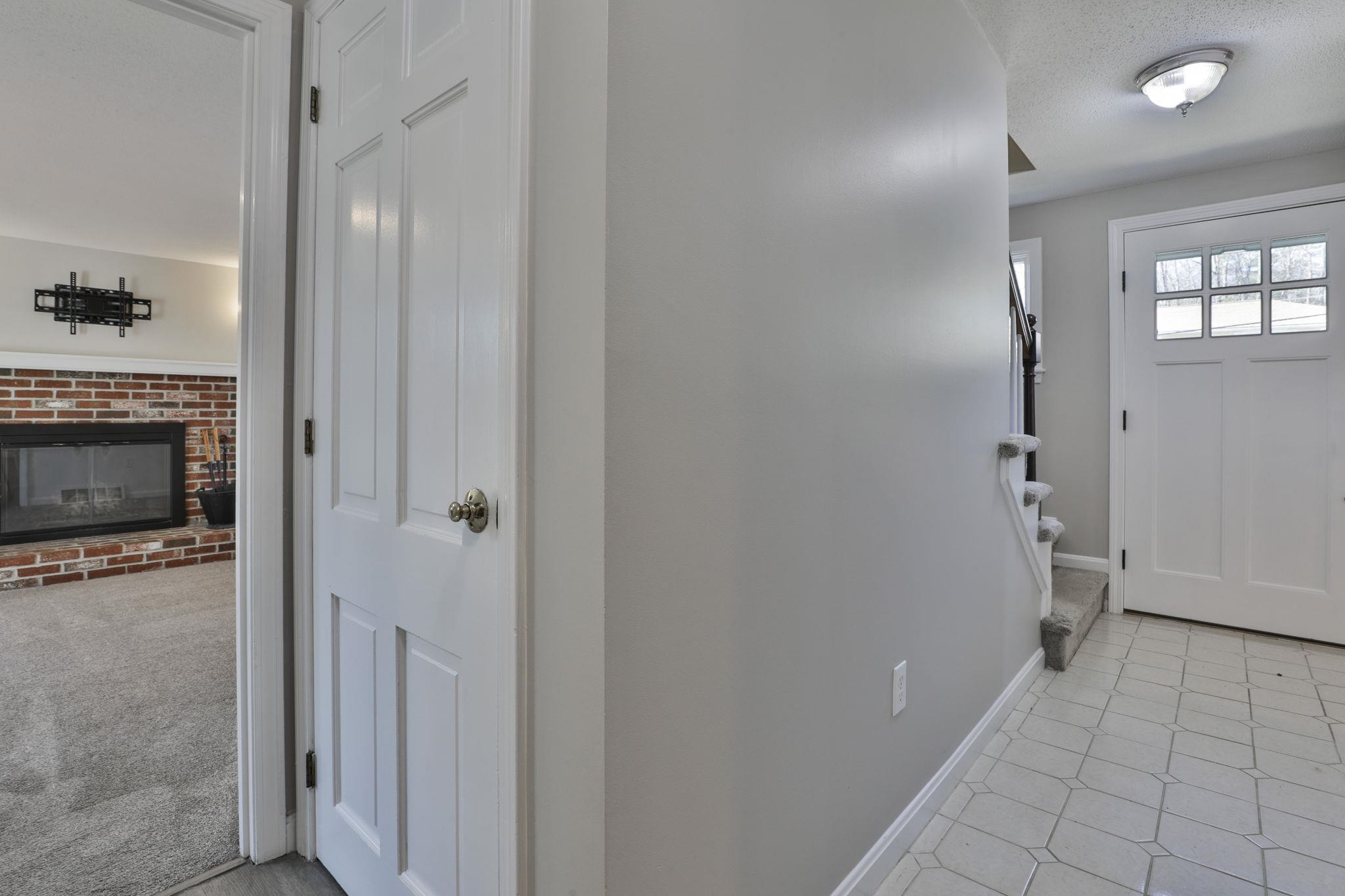 13 Cider Lane Nashua, NH 03063 - Photo 19 of 48