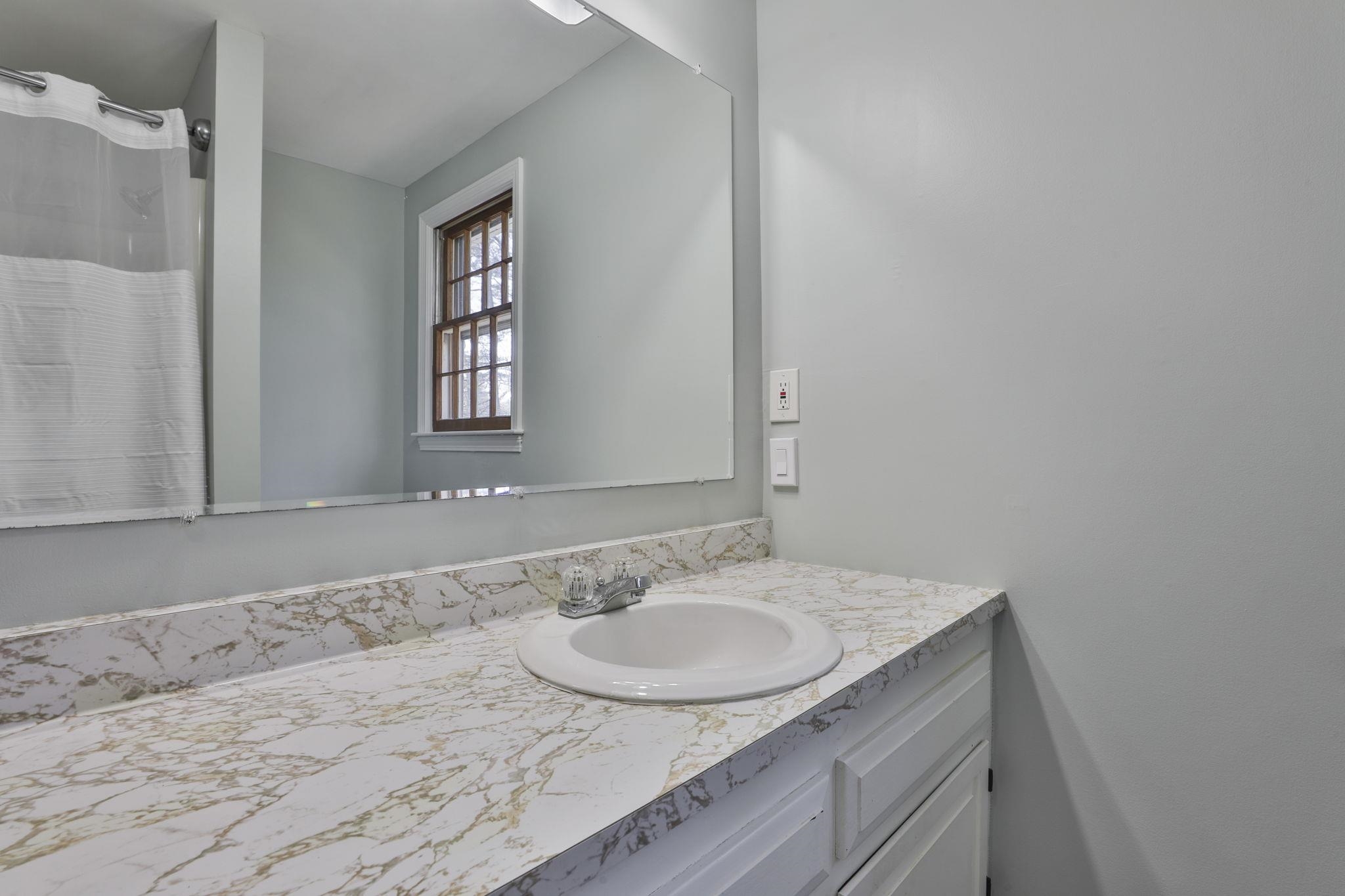 13 Cider Lane Nashua, NH 03063 - Photo 40 of 48