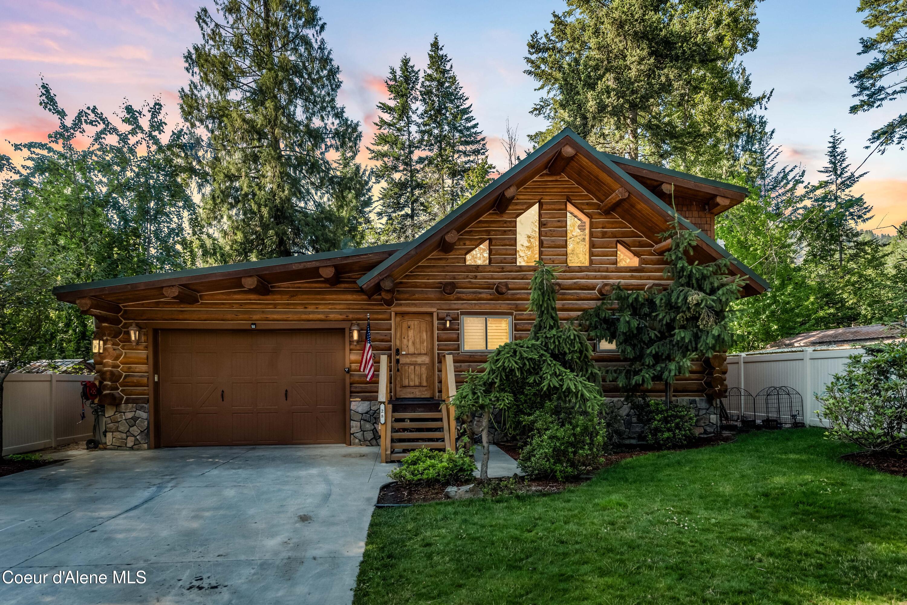 28 Creekside Lane Hope, ID 83836 - Photo 2 of 55 Front Exterior