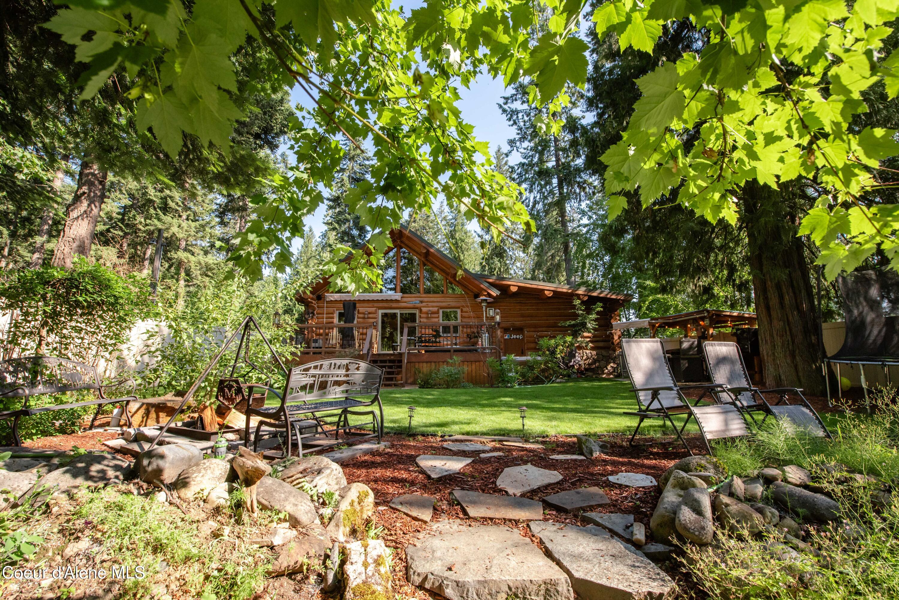 28 Creekside Lane Hope, ID 83836 - Photo 40 of 55 Backyard