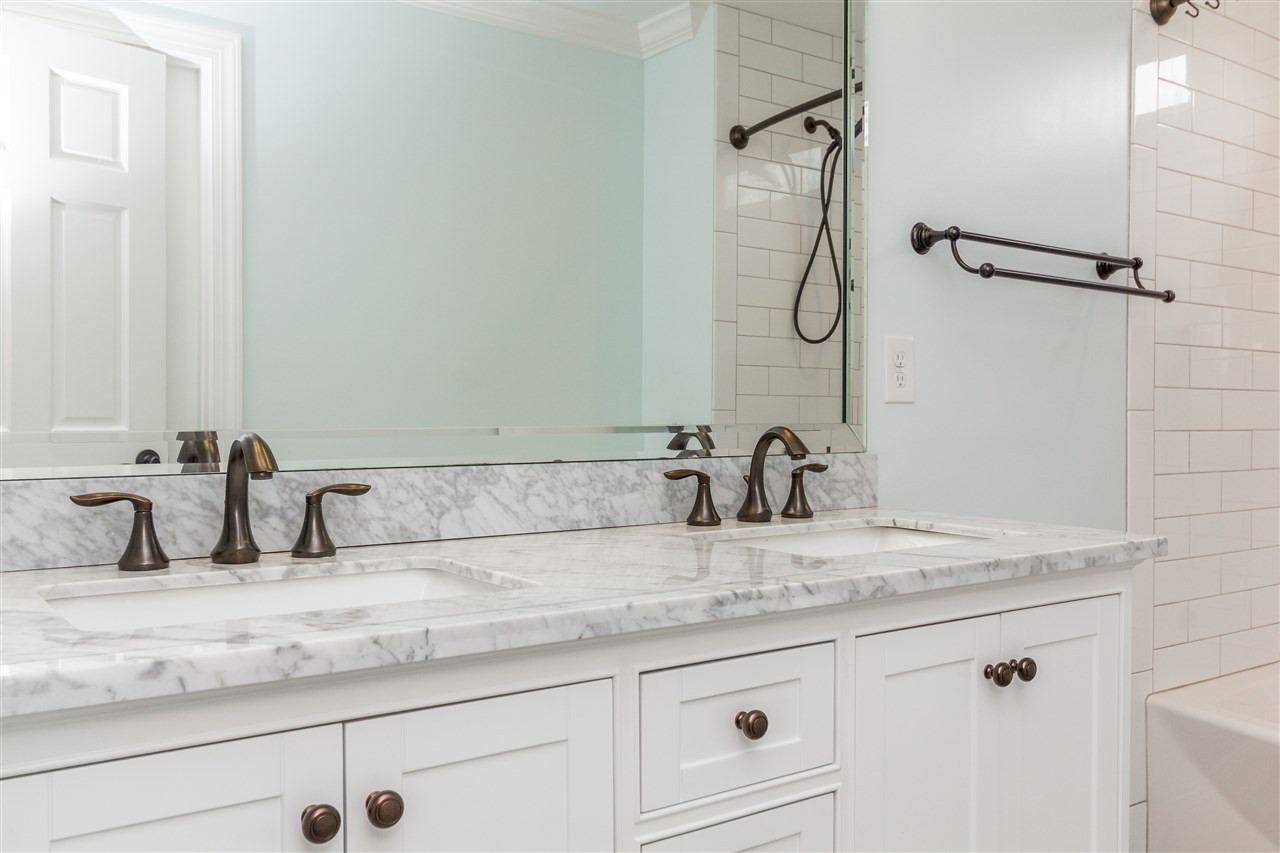 2723 Kilgore Avenue Raleigh, NC 27607 - Photo 20 of 25 Master Bath/Spa