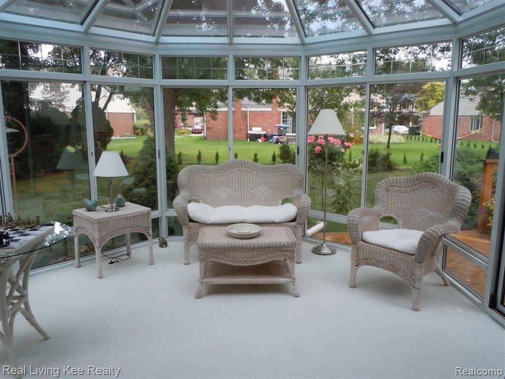 827 Hampton Circle Rochester, MI 48307 - Photo 18 of 21 View of Solarium.jpg