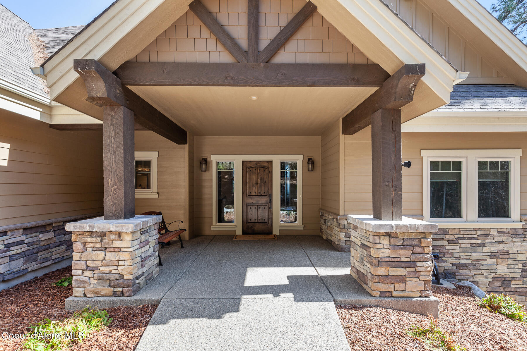1122SFourWindsRd-3