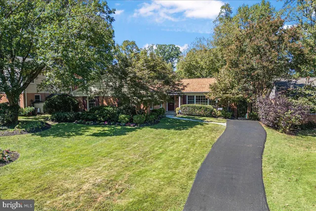 $1,085,500 | 1318 Midwood Place, Silver Spring, MD 20910