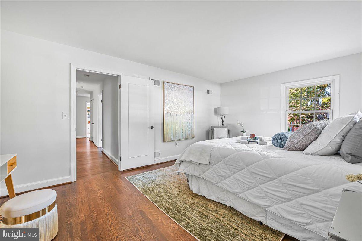 1318 Midwood Place Silver Spring, MD 20910 - Photo 16 of 39