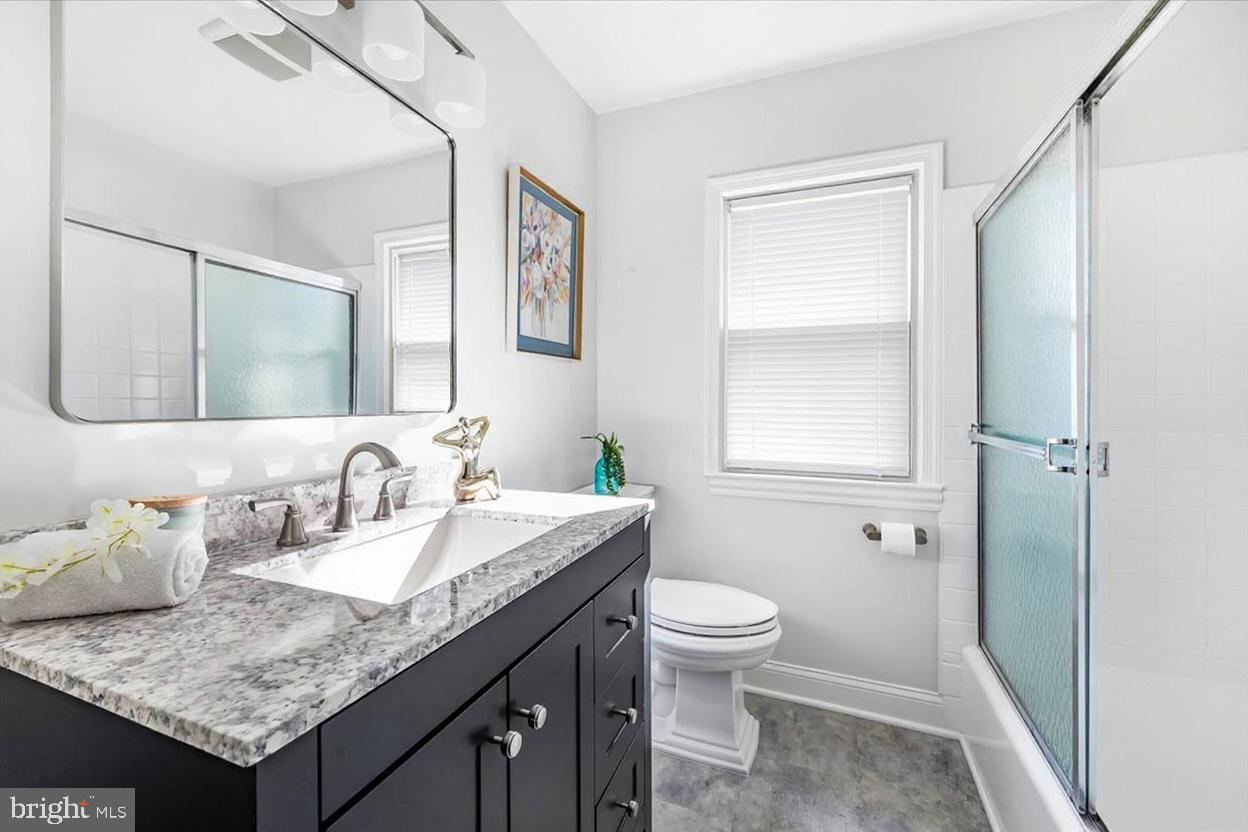 1318 Midwood Place Silver Spring, MD 20910 - Photo 21 of 39