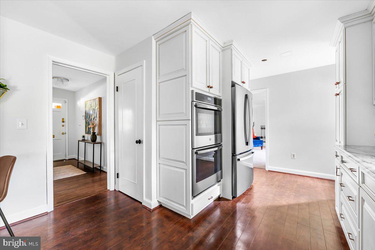 1318 Midwood Place Silver Spring, MD 20910 - Photo 9 of 39