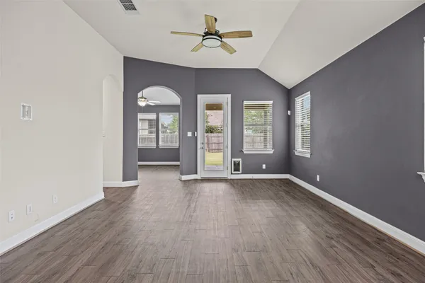 $2,200 | 253 Joseph Drive, Buda, TX 78610