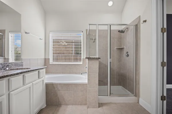 $2,200 | 253 Joseph Drive, Buda, TX 78610