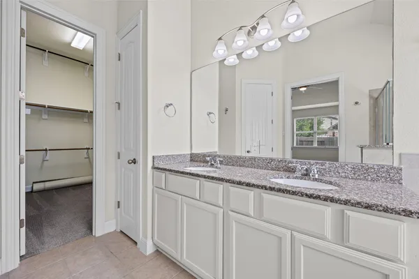 $2,200 | 253 Joseph Drive, Buda, TX 78610