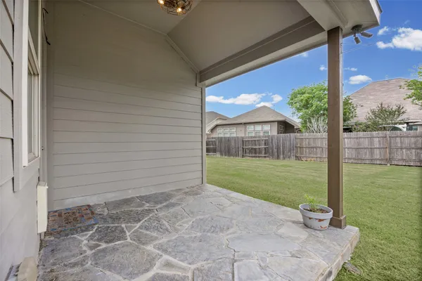 $2,200 | 253 Joseph Drive, Buda, TX 78610