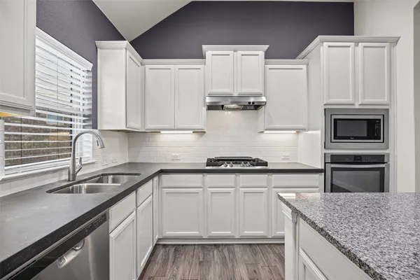 $2,200 | 253 Joseph Drive, Buda, TX 78610