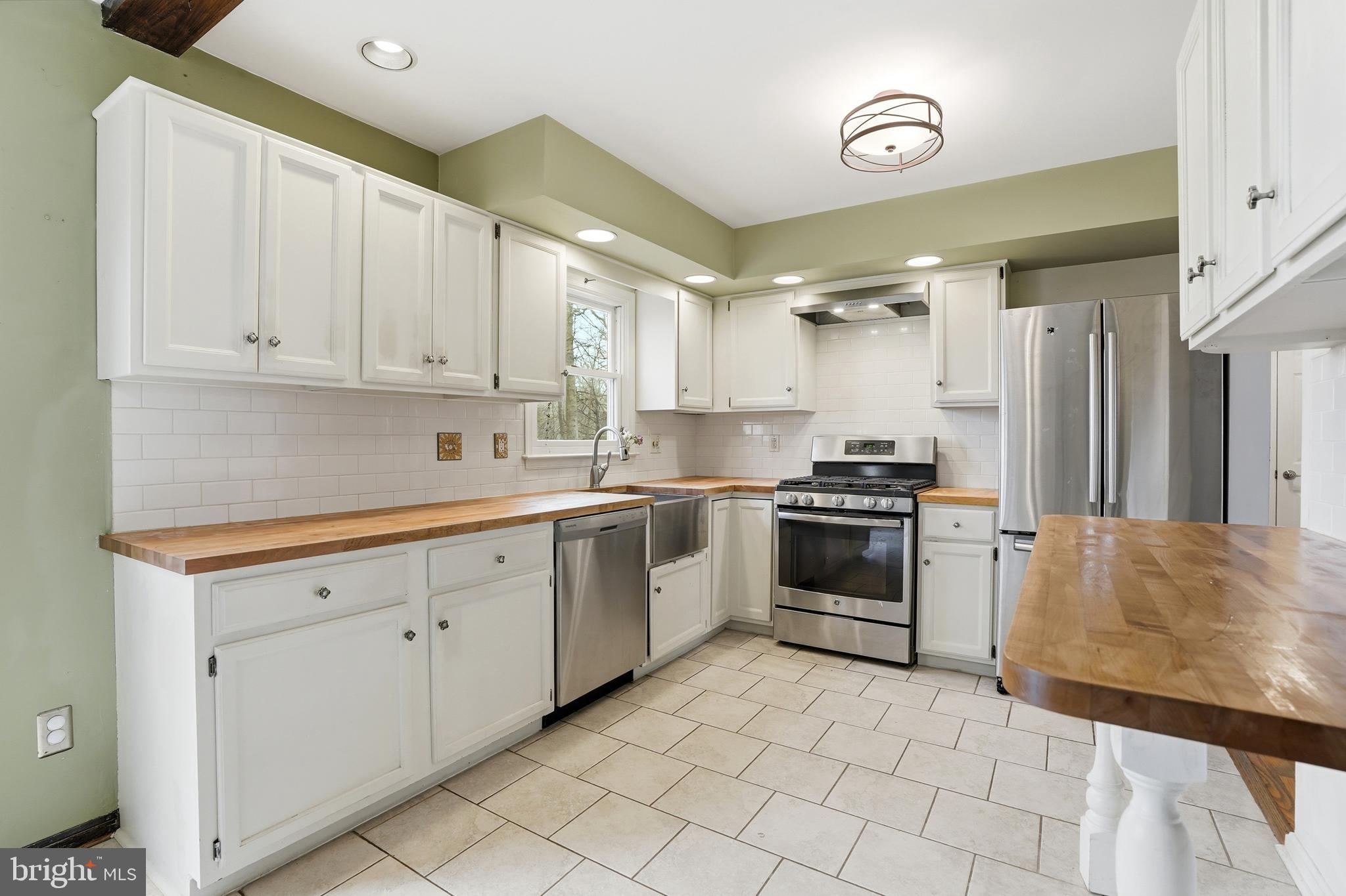 125 Olde Pilgrim Road Dublin, PA 18917 - Photo 17 of 51