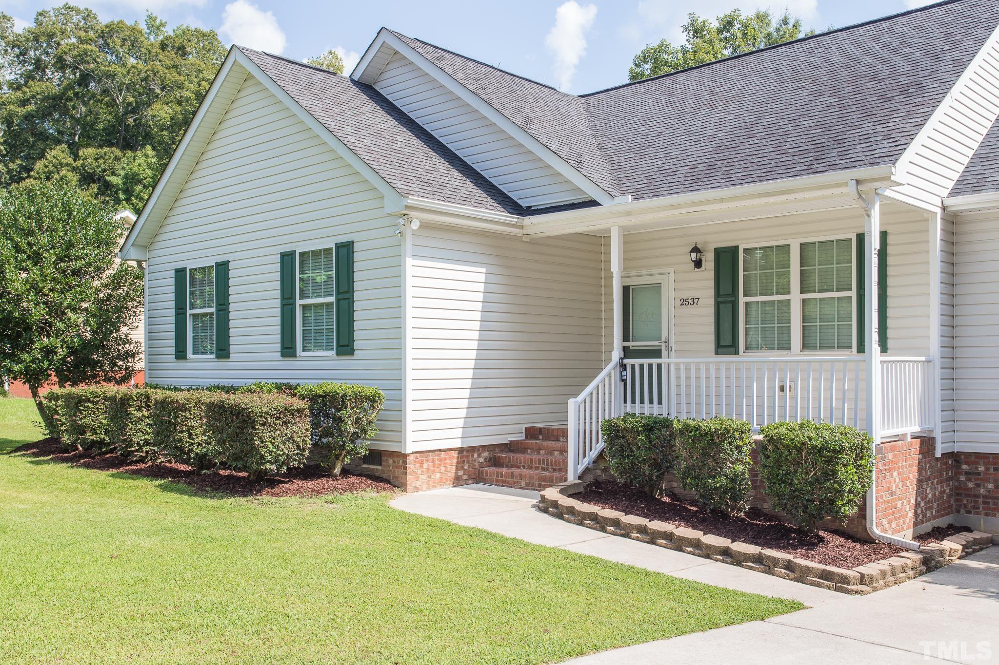 2537 Friendly Trail Raleigh, NC 27610 - Photo 3 of 30
