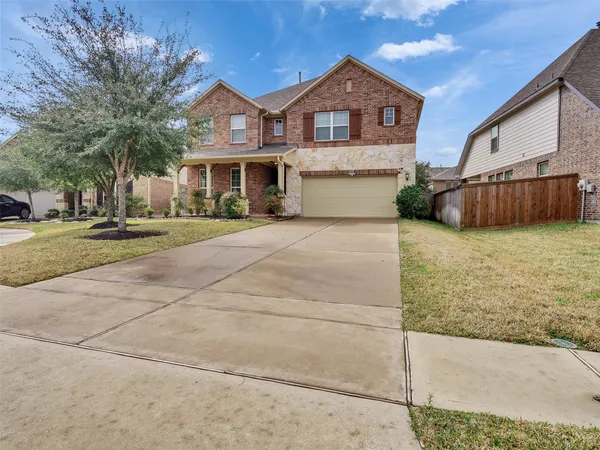 $3,200 | 11066 Walts Run Lane, Cypress, TX 77433
