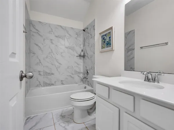 $3,200 | 11066 Walts Run Lane, Cypress, TX 77433