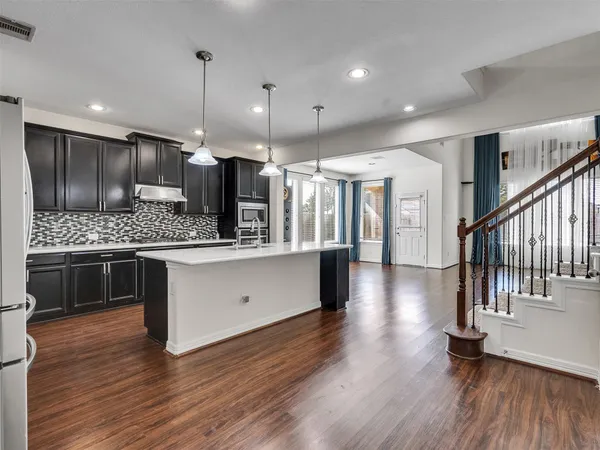 $3,200 | 11066 Walts Run Lane, Cypress, TX 77433