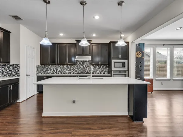 $3,200 | 11066 Walts Run Lane, Cypress, TX 77433