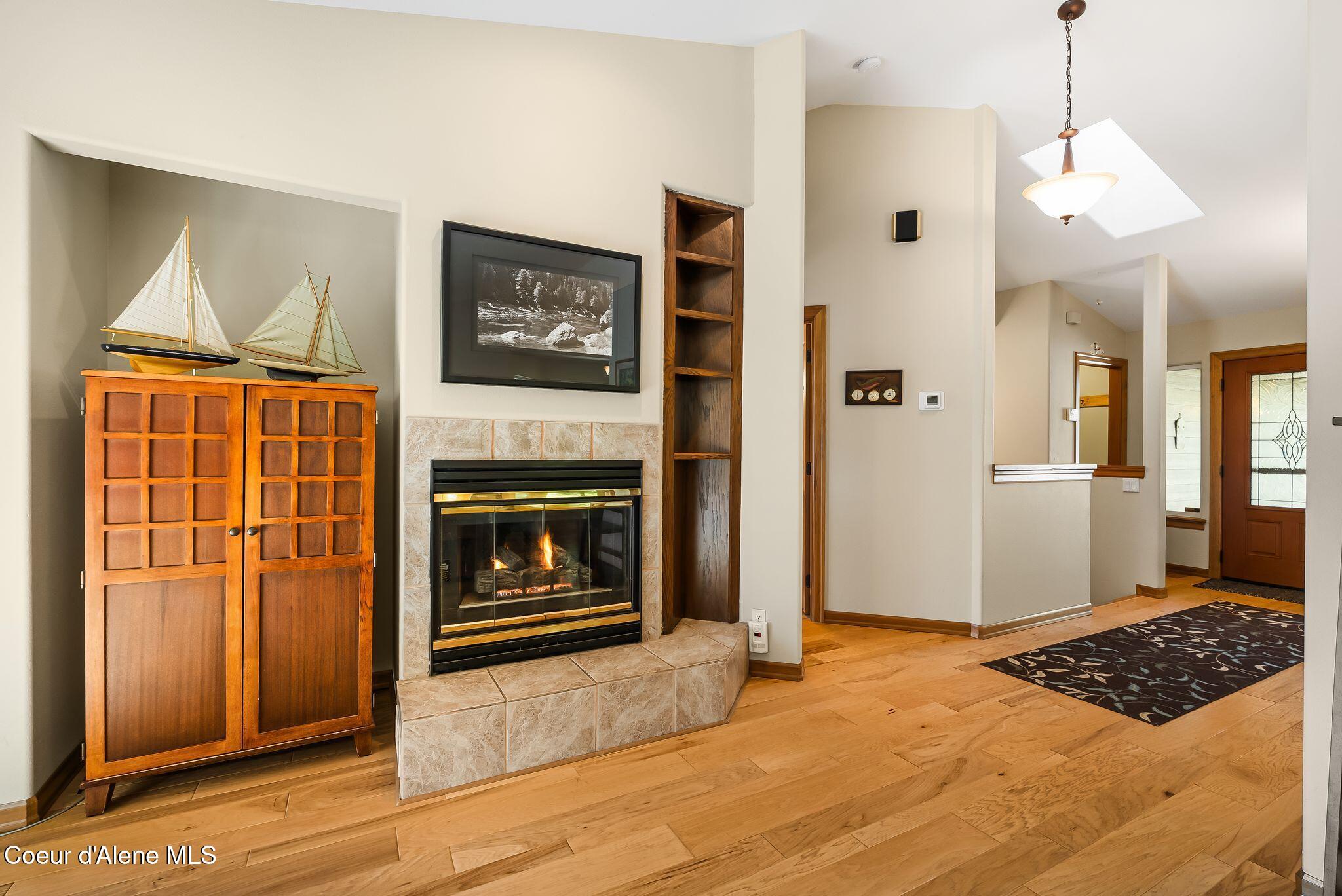 338 Steep Lane Cocolalla, ID 83813 - Photo 14 of 73 Fireplace ambiance