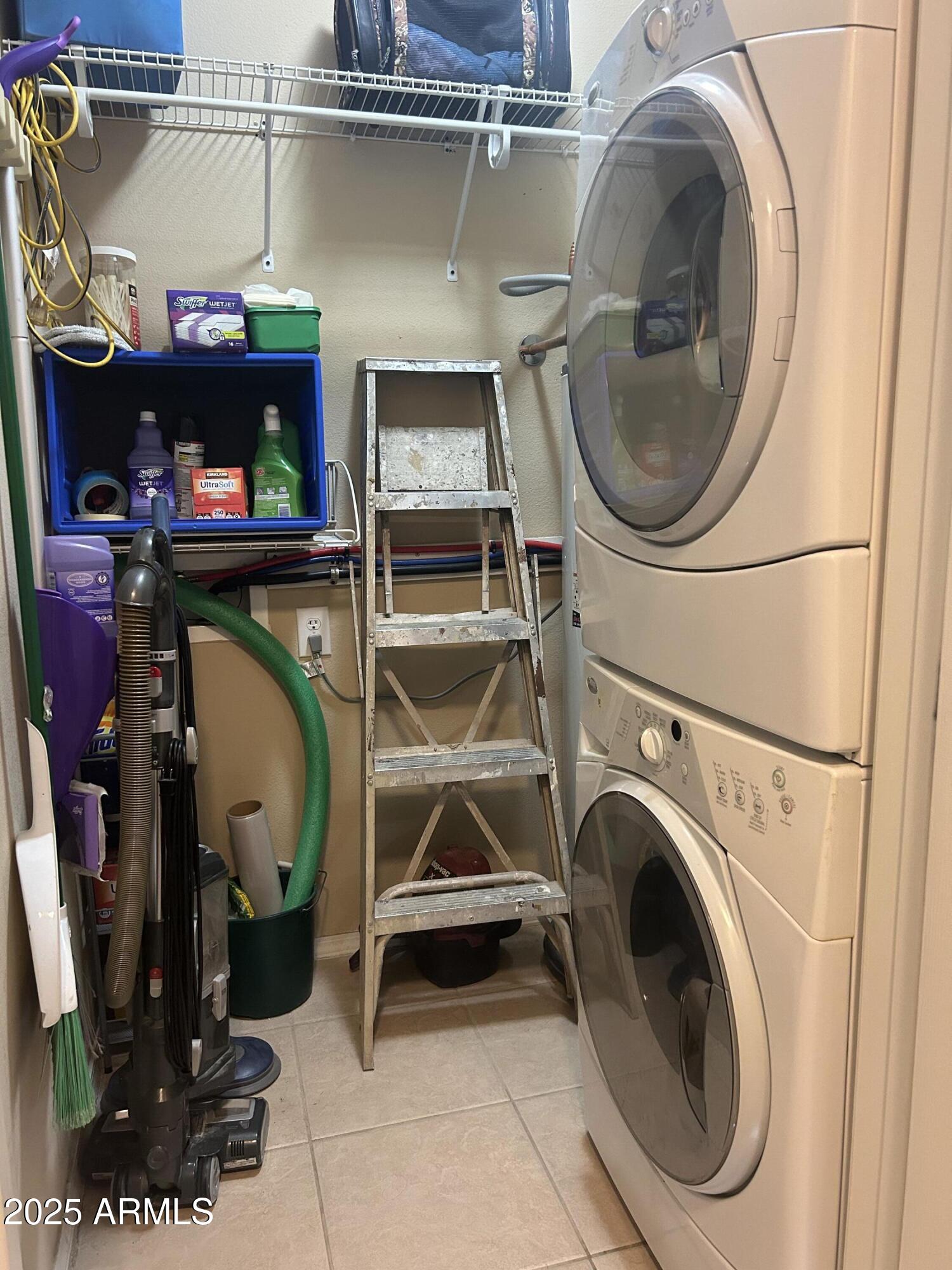 10136 East Southern Avenue, Unit 2048 Mesa, AZ 85209 - Photo 18 of 23 a utility room with dryer and washer