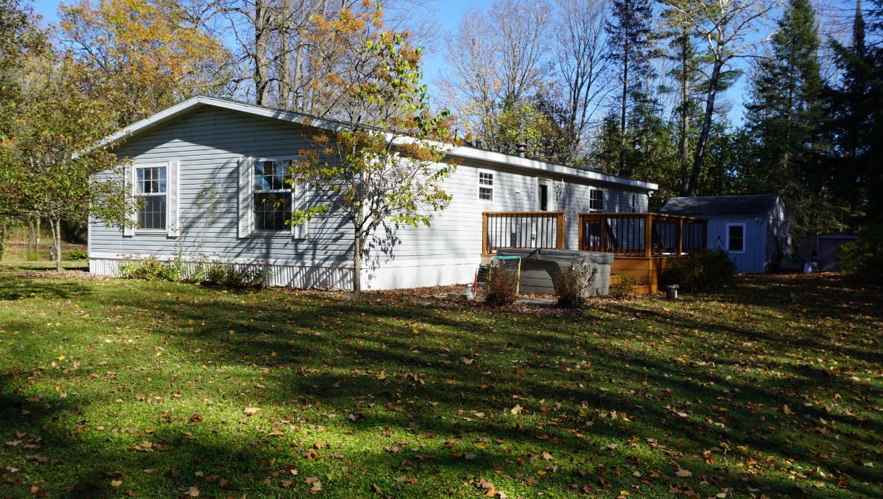 4155 Sunset Road Rhinelander, WI 54501 - Photo 2 of 24 Gallery Image 2