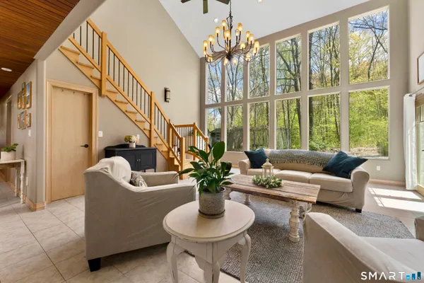 $1,290,000 | 500 Thrall Avenue, Suffield, CT 06078