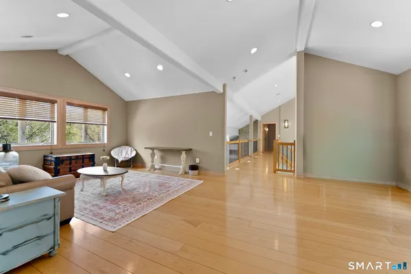 $1,290,000 | 500 Thrall Avenue, Suffield, CT 06078